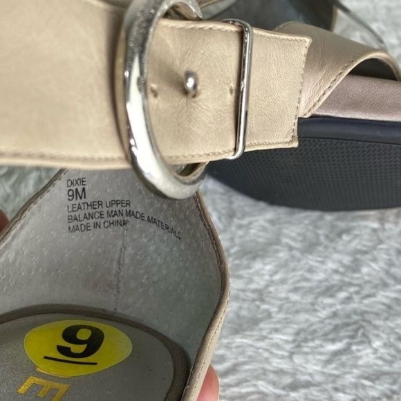 ME TOO Size 9 DIXIE BEIGE Gladiator Leather High Heel Sandal Open Toe Shoes - Picture 14 of 15